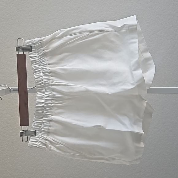 Cabi Ojai Short, Spring 2024, New Arrival - Picture 4 of 5